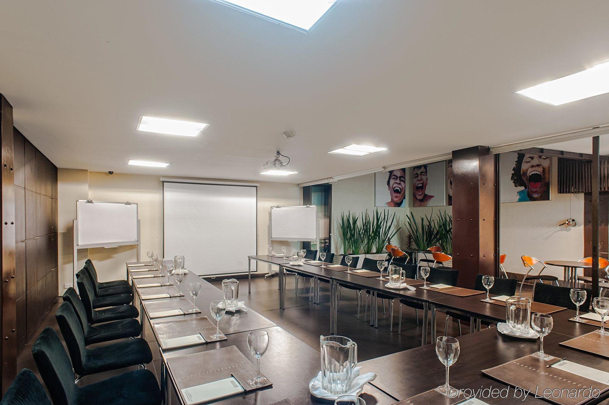 Hotel Lugano Suites Bogotá Extérieur photo