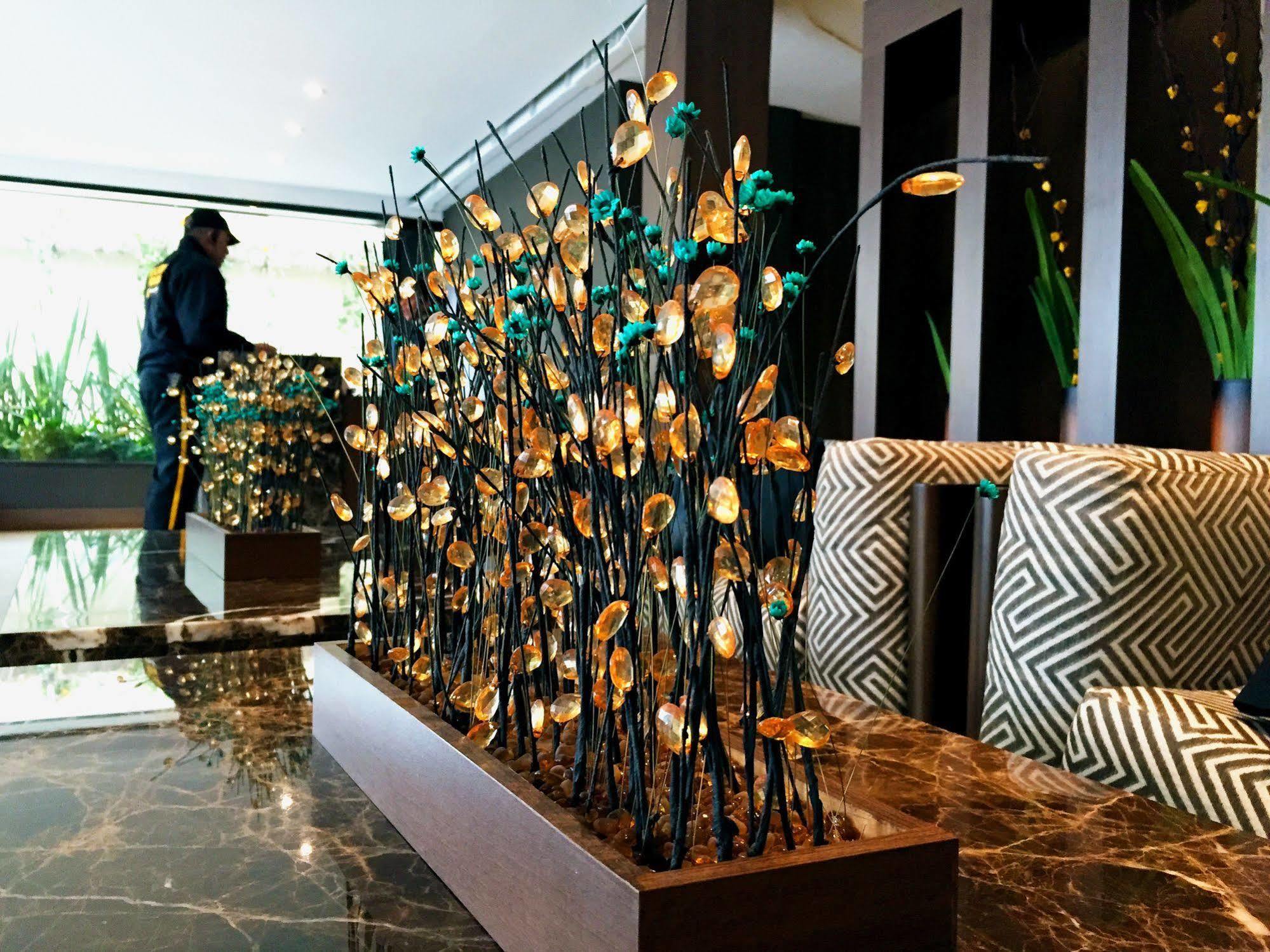Hotel Lugano Suites Bogotá Extérieur photo