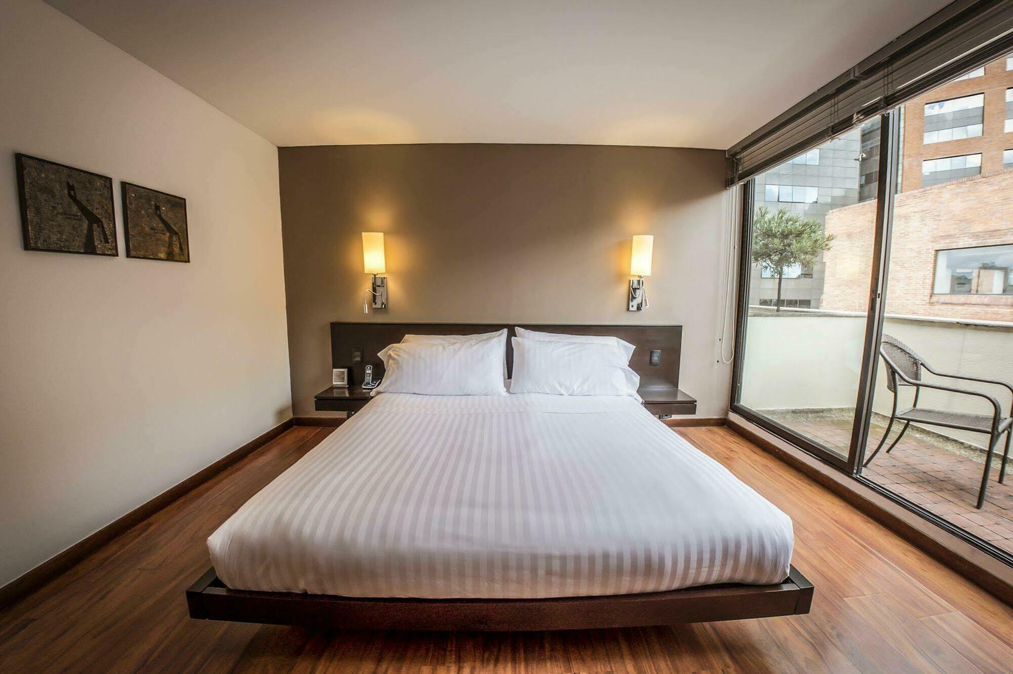 Hotel Lugano Suites Bogotá Extérieur photo
