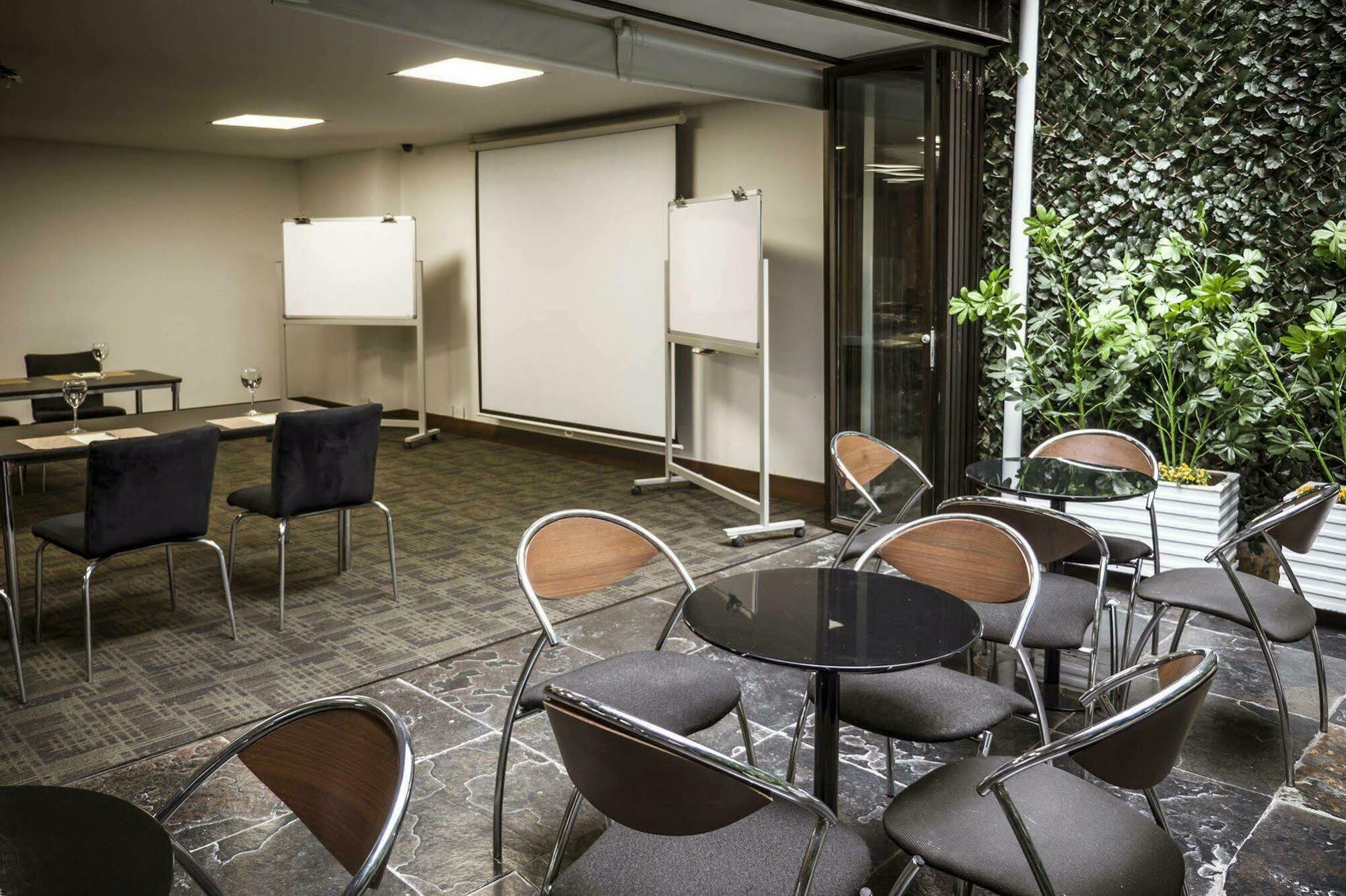 Hotel Lugano Suites Bogotá Extérieur photo
